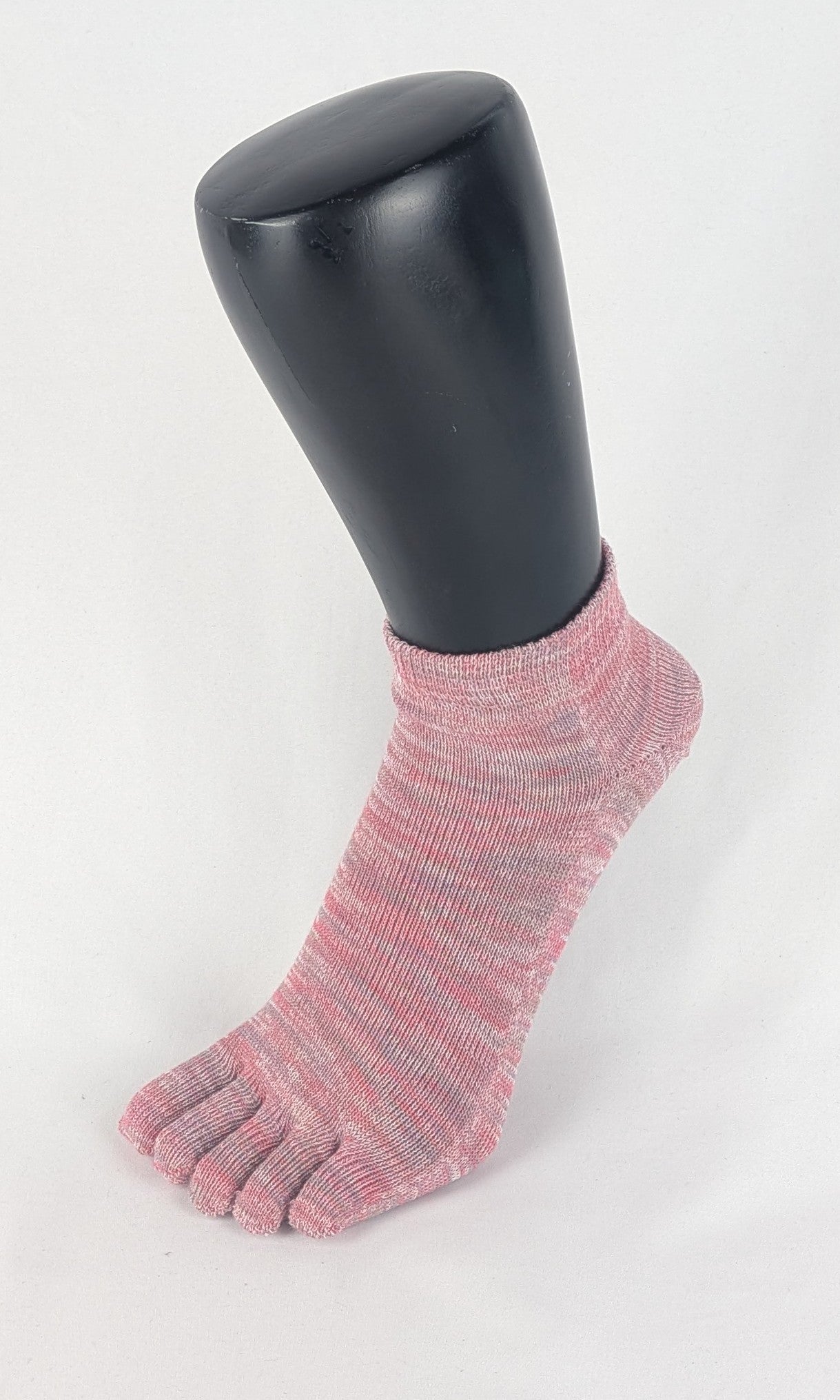 Five-toed socks and sneakers "Irodori"